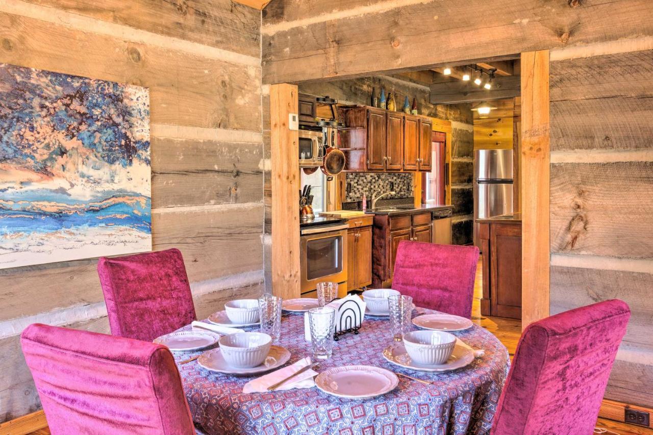 The Cabin At Marys Place With Deck And Mtn Views! Villa Maggie Valley Esterno foto